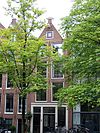 Pand met gevel onder latere punttop