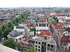 WLM - Minke Wagenaar - De Westertoren (23) - Beklimming van de Westertoren op donderdag 5 augustus 2010. Links de Rozengracht, rechts de Bloemstraat en op de voorgrond de Prinsengracht. 
