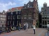 Vredenburgh-Amsterdam11 -  Huize Vredenburgh, Vredenburgersteeg 1 Amsterdam. Panden deels uit de 15e en 16e eeuw, aanbouw uit 1890 van architect A.C. Bleijs 