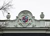 Voorgevel, cartouche in nieuwe attiek van Jan van Logteren - Amsterdam - 20353499 - RCE -  Stucwerk/ Attiek: Voorgevel, cartouche in nieuwe attiek van Jan van Logteren (opmerking: Gefotografeerd voor: P.M. Fischer, Ignatius en Jan van Logteren, Alphen a/d Rijn 2005.) 
