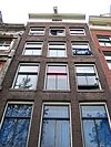 Pand met gevel onder rechte lijst