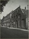 Zicht op gevelwand - Amsterdam - 20319919 - RCE -  Admiraliteitswapen: Zicht op gevelwand (opmerking: Bijschrift: Beh b schr v d Dir v h Gem Bouw- en Woningtoez dd. 18-5-'42 no 789 Aa Bd '42) 