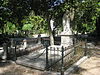 Grafmonument familie Von Rath-Bunge (1894) -  Grafmonument van familie Von Rath-Bunge 1894 op begraafplaats Zorgvlied, Amsterdam (behoort tot de Gemeente Amstelveen) 