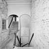 INT. TWEEDE VERDIEPING, TRAPPENHUIS - Amsterdam - 20316972 - RCE -  INT. TWEEDE VERDIEPING, TRAPPENHUIS 