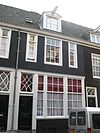 Huis onder dwars dak