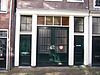 Pand met gevel onder rechte lijst