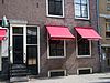 Pand met eenvoudige klokgevel