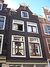 Pand met klokgevel