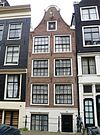 Pand met klokgevel