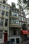 Pand met halsgevel