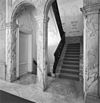 INTERIEUR, TRAPPENHUIS VANUIT DE GANG - Amsterdam - 20301883 - RCE -  INTERIEUR, TRAPPENHUIS VANUIT DE GANG 