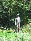 20160824ThijsseHof 16b -  Statue of Jac. P.Thijsse in Thijsse's Hof, Bloemendaal (NL)  Standbeeld van Jac.P.Thijsse in Thijsse's Hof in Bloemendaal. Het beeld is gemaakt door Jolanda Prinsen