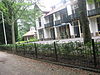 Bussum, Beerensteinerlaan 73 met koepelpaviljoen.JPG