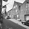 Pakhuis tussen twee topgevels