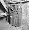 Uurwerkkast uit 1910 - Enkhuizen - 20070477 - RCE -  Zuiderkerk: uurwerkkast uit 1910 
