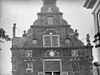 Voorgevel, detail - Enkhuizen - 20070340 - RCE -  Waag: voorgevel, detail (opmerking: Fotonummer 9366) 