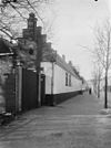 Overzicht zijvleugel - Haarlem - 20096499 - RCE -  Het Dolhuys: Overzicht zijvleugel (opmerking: In: Buiten ; 18(1924), nr. 28, p. 330) 