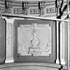 Interieur- detail van de wandversiering van de hal - Haarlem - 20096606 - RCE -  Teylerstichting: Interieur: detail van de wandversiering van de hal 