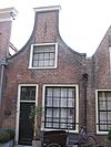 Pand met klokgevel