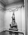 Interieur- monument voor Pieter Teyler van der Hulst, in het trappenhuis - Haarlem - 20096610 - RCE -  Teylerstichting: Interieur: monument voor Pieter Teyler van der Hulst, in het trappenhuis 