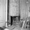 Interieur- het zichtbaar worden van een oude hoekkast in de Teding van Berkhoutkamer, ten tijde van de ontmanteling - Haarlem - 20296304 - RCE -  Teylerstichting: Interieur: het zichtbaar worden van een oude hoekkast in de Teding van Berkhoutkamer, ten tijde van de ontmanteling 