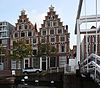 Korte spaarne 23-25 -  Twee trapgevels van het Haarlems type aan het Korte Spaarne te Haarlem 