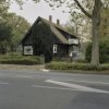 Rechter zijgevel en gedeelte van de achtergevel