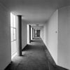 Interieur hotel, overzicht gang - Hilversum - 20341455 - RCE -  Gooiland: Interieur hotel, overzicht gang 
