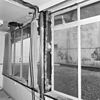 Interieur hotel, vensters tijdens verbouwing - Hilversum - 20341476 - RCE -  Gooiland: Interieur hotel, vensters tijdens verbouwing 
