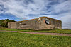 Driedubbele-Mitrailleurkazemat-X-510368 3 -  Driedubbele Mitrailleurkazemat X, Den Oever  Tripple machine gun casemate X, en:Den Oever, the Netherlands. This building is a en:rijksmonument. 