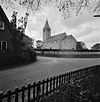 Exterieur OVERZICHT ZUIDGEVEL, OOSTGEVEL - Den Oever - 20301004 - RCE -  Nederlands Hervormde Kerk: Exterieur OVERZICHT ZUIDGEVEL, OOSTGEVEL 