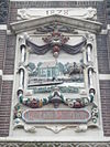 Gevelsteen Breed 38, Hoorn -  DE GEKROONDE JAAGSCHVIT