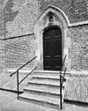 Ingang west-gevel - Hoorn - 20115831 - RCE -  Oosterkerk: ingang west-gevel 