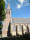 Sint-Maartens- of Dorpskerk, Zwaag.JPG -  Toren en Sint-Maartenskerk, ook wel Dorpskerk van Zwaag.