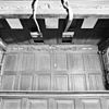 Detail achterschot herenbank 1667 - Naarden - 20162311 - RCE -  Nederlands Hervormde Grote Kerk (Sint Vituskerk): detail achterschot herenbank 1667 