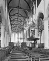 Interieur naar het oosten - Weesp - 20252235 - RCE -  Nederlands Hervormde Kerk: interieur naar het oosten 