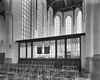 Interieur koor met koorhek vanuit het westen - Weesp - 20252293 - RCE -  Nederlands Hervormde Kerk: interieur koor met koorhek vanuit het westen 