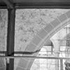 Schildering boven scheiboog in noordelijk zijschip 13 - Weesp - 20252260 - RCE -  Nederlands Hervormde Kerk: schildering boven scheiboog in noordelijk zijschip 13 