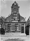 Overzicht voorgevel - Krommenie - 20128058 - RCE -  Tuinhuis: Overzicht voorgevel (opmerking: In: Buiten ; 13(1919), nr. 48, p. 568) 