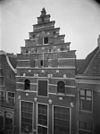 Voorgevel - Deventer - 20056038 - RCE -  Trapgevel: Voorgevel (opmerking: In: Buiten ; 18(1924), nr. 31, p. 372) 