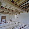 Interieur, balkenplafond met schildering, tijdens restauratie - Deventer - 20336331 - RCE -  Balkschildering/ Plafondschildering: Interieur, balkenplafond met schildering, tijdens restauratie 