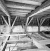 INT. DERDE VERDIEPING, NOORDMUUR, KAPCONSTRUCTIE, KAPVOET - Deventer - 20312140 - RCE -  PAKHUIS: INT. DERDE VERDIEPING, NOORDMUUR, KAPCONSTRUCTIE, KAPVOET 