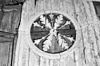 INT. ZOLDER, HOUTEN GEWELF, ROZET, DETAIL - Deventer - 20309503 - RCE -  INT. ZOLDER, HOUTEN GEWELF, ROZET, DETAIL 