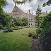 Overzicht tuin met achtergevel en naastgelegen pand - Deventer - 20335646 - RCE -  Tuin: Overzicht tuin met achtergevel en naastgelegen pand 