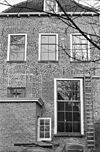 Achtergevel en engelenkopje bij trap - Deventer - 20056170 - RCE -  Huis: achtergevel en engelenkopje bij trap 