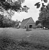 Overzicht van de achtergevel met baander en van de rechter zijgevel van de boerderij met links de boavenkamer - Haaksbergen - 20095240 - RCE -  Brummelhoes: Overzicht van de achtergevel met baander en van de rechter zijgevel van de boerderij met links de boavenkamer 