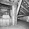 Interieur van watergedreven molen met onderslagrad, stijl - Haaksbergen - 20283547 - RCE -  Oostendorperwatermolen: Interieur van watergedreven molen met onderslagrad, stijl 