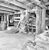 Interieur van watergedreven molen met onderslagrad, souterrain, maalstoel - Haaksbergen - 20283578 - RCE -  Oostendorperwatermolen: Interieur van watergedreven molen met onderslagrad, souterrain, maalstoel 