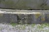 Detail van de betonnenrand van de gashouder