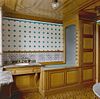 INTERIEUR, BADKAMER (B.19), OVERZICHT - Ambt Delden - 20286702 - RCE -  KASTEEL TWICKEL: INTERIEUR, BADKAMER (B.19), OVERZICHT 